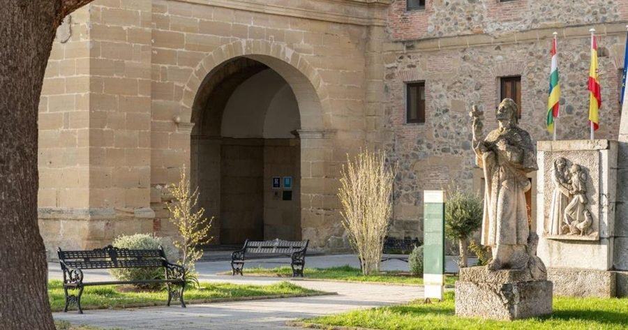 Parador de Sto. Domingo Bernardo de Fresneda · foto 1