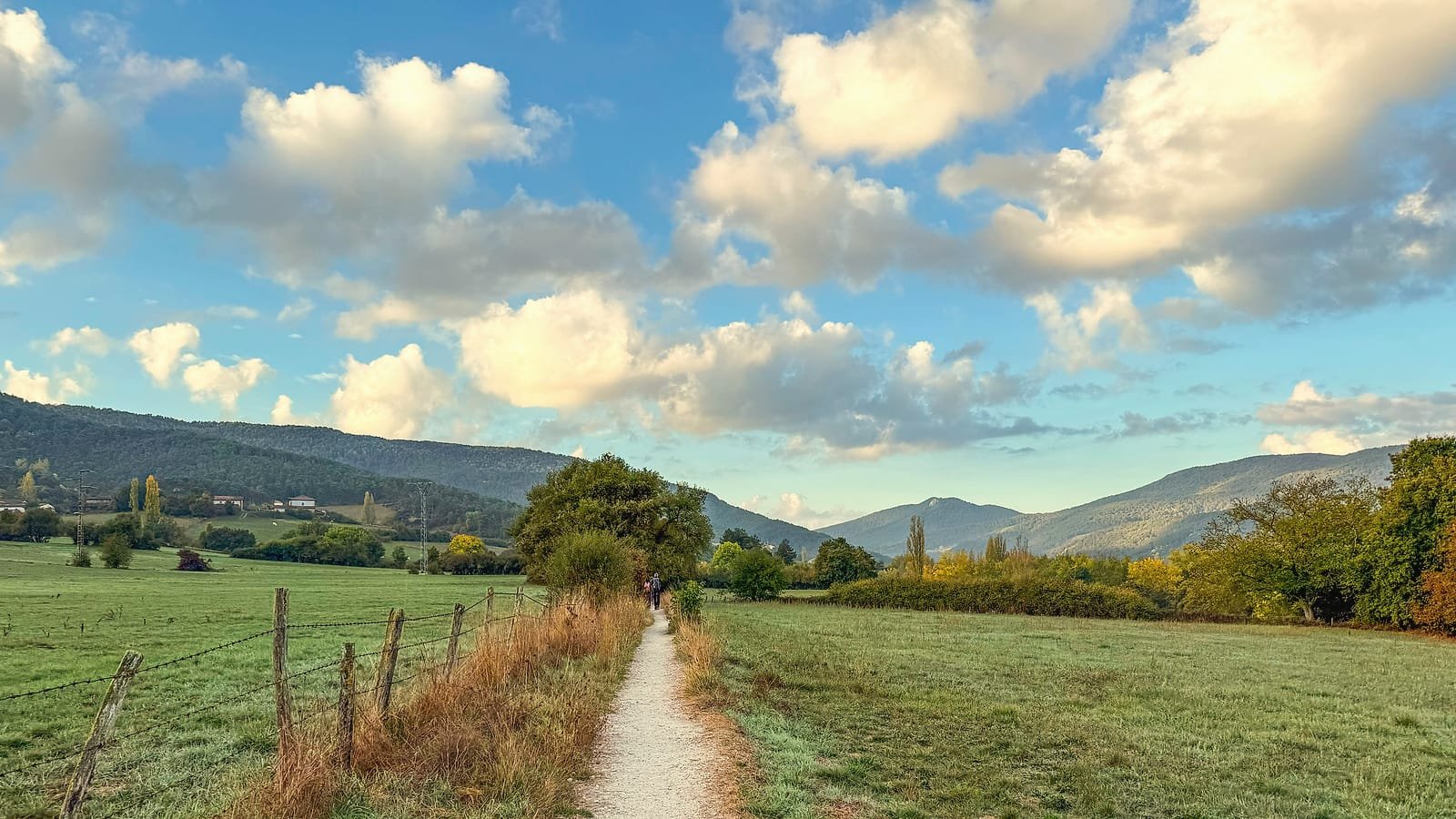 Trilho do Caminho no vale de Esteribar, etapa Roncesvalles – Zubiri