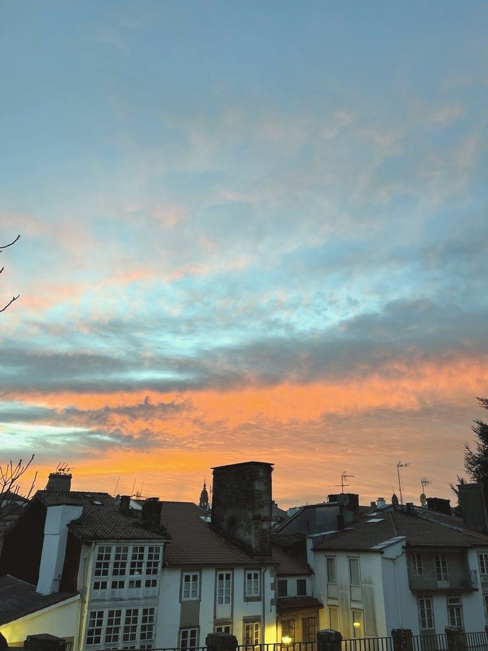 Cielo de Santiago al atardecer