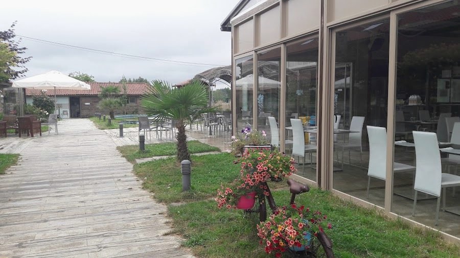 Albergue Turístico Salceda: Foto de Google
