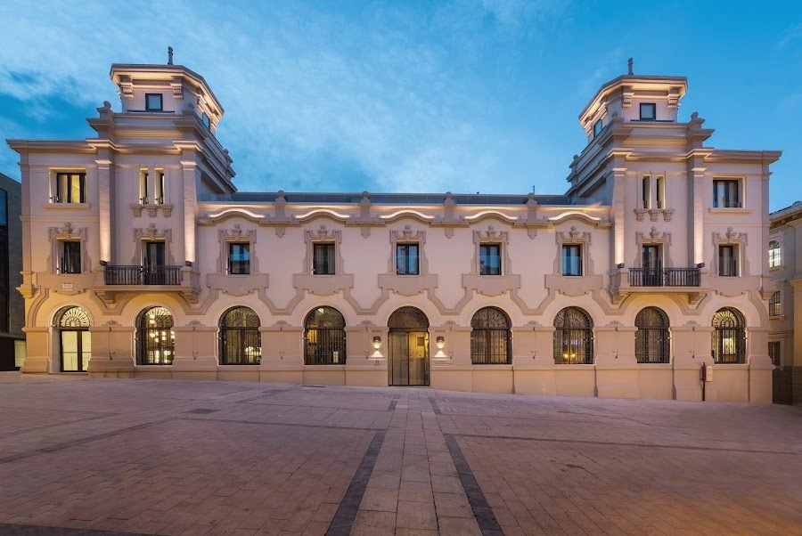 Áurea Palacio de Correos: Foto de Google