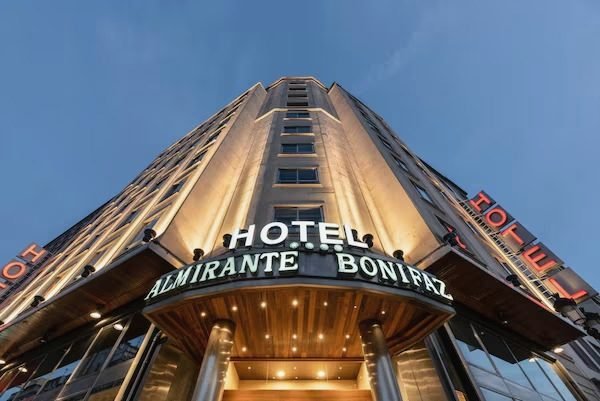 Crisol Almirante Bonifaz: Foto de Google
