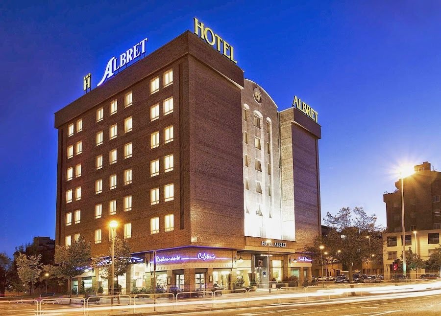 Hotel Albret: Foto de Google